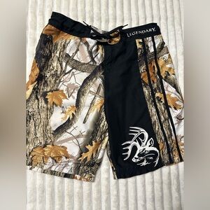 Legendary Whitetails Gods Country Camo Pattern Men’s Bathing Suit Size Large